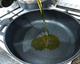 Foto del paso 2 de la receta: Arroz con cigalas y cuerpos otro arroz para la colección