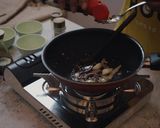 Foto langkah ke 4 dari resep Resep Saikoro Ricebowl.