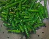 Foto langkah ke 4 dari resep Sambal Wortel Kacang Panjang.