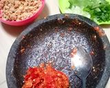 Foto langkah ke 1 dari resep Tumis Oncom Pedas.