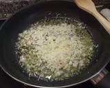 Foto del paso 4 de la receta: Rape en salsa de langostino