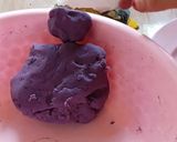 Foto langkah ke 5 dari resep Klepon Ubi Ungu aroma Pandan.