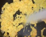 Foto del paso 6 de la receta: Como hacer un huevo revuelto esponjoso y suelto