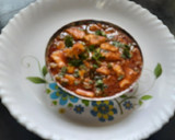 A picture of step 9 of Mutter paneer makhanwala.