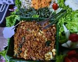 Foto langkah ke 5 dari resep Tumpeng Nasi Merah Putih Lengkap.