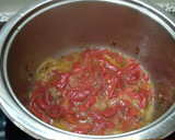 Foto del paso 2 de la receta: Champiñones en salsa de tomate