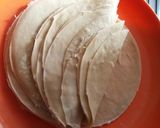 A picture of step 8 of Pastry spring rolls.