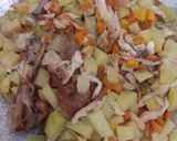 Foto langkah ke 2 dari resep Nasi Kuning Bungkus Isi Kentang Wortel Ayam.