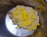 Foto langkah ke 2 dari resep Roti Tawar Homemade, Empuk Lembut Lentur (versi hand mixer).