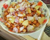A picture of step 3 of Saucy Chana chat.