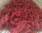 Foto del paso 5 de la receta: Masa fresca! espaguetis de beterraga con salsa gorgonzola!!