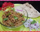 A picture of step 4 of Dam ke Qeema(With out onion,tomato qeema).