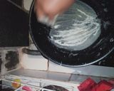 Foto langkah ke 3 dari resep Kulit lumpia homemade, lentur kenyal anti gagal.