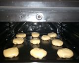 A picture of step 14 of Spicy Meat Bun.