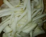 Foto langkah ke 1 dari resep Sambal mangga minimalis.