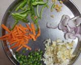 સેઝવાન પુલાવ (Schezwan Pulao Recipe In Gujarati) રેસીપી સ્ટેપ1ફોટો