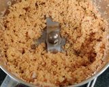 A picture of step 2 of Murungai kerai poriyal.