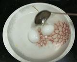 A picture of step 2 of Egg Pickle.