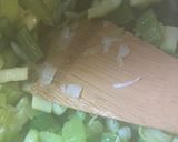 A picture of step 3 of Green soup for Spring - vegan.