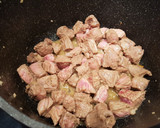 Foto del paso 4 de la receta: Gulasch o estofado con patatas