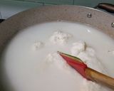 Foto langkah ke 2 dari resep Bubur Singkong Gula Aren.