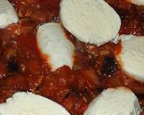 Une image de l'étape 5 de Poêlée d'aubergines tomate mozzarella et boulettes de viande.