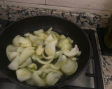Foto del paso 5 de la receta: Potaje de garbanzos, bacalao, judía blanca y espinacas en olla exprés