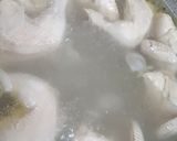 صورة لخطوة 1 من وصفة عيش مع دجاج وحشوه