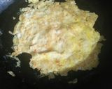 A picture of step 2 of Egg roll.