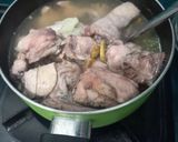 Foto langkah ke 3 dari resep Sop Ayam Jahe.