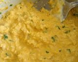 A picture of step 4 of Grandad's Ave con Pimiento Pâté.