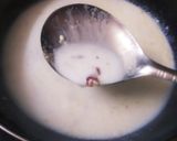 A picture of step 4 of Milk winter Dohdi.