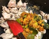 Foto langkah ke 2 dari resep Rendang Fillet Paha Ayam Bumbu Lengkap.