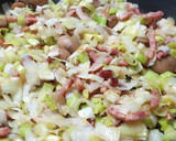 Foto del paso 1 de la receta: Quiche de beicon caramelizado con puerro