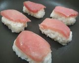 Foto langkah ke 7 dari resep Sushi Negitoro Maki Original Japanese Taste.