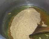 A picture of step 2 of Papy ka halwa.