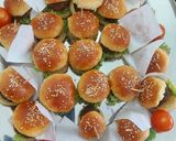 Mini hamburgerek recept fázis 10 fotója