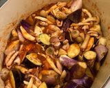Foto langkah ke 4 dari resep Cumi Terong Kari Tomat.