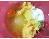 Foto langkah ke 1 dari resep Proll Tape Ekonomis (no mixer - 1 telur).