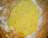 Foto del paso 5 de la receta: Pan naan dorado casero (con fécula de mandioca y harina integral)