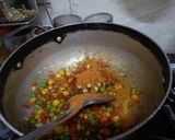 A picture of step 2 of Butter garlic maggi.