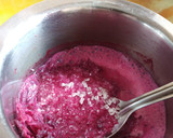 बीट रूट हलवा (BEET ROOT HALWA RECIPE IN MARATHI) रेसिपी स्टेप 3 फोटो 