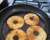 Foto del paso 3 de la receta: Chuletas de Cerdo Ahumadas en Salsa de Piña