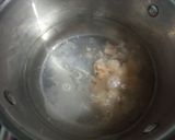A picture of step 2 of Vietnamese Mustard Greens Soup with Shrimp.
