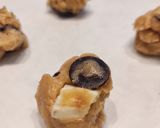 Foto langkah ke 6 dari resep Levain Cookies (Soft).