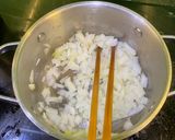 Hình bước làm 2 của món Nui kiểu carbonara (vị giống pizza)