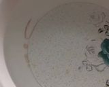 A picture of step 7 of Dahi baray (Mash ki dal ke).