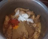 A picture of step 3 of Chicken korma.