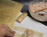 Foto langkah ke 4 dari resep Dimsum Gulung Goreng.