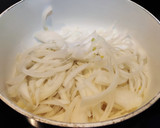 Foto del paso 2 de la receta: Cebolla caramelizada